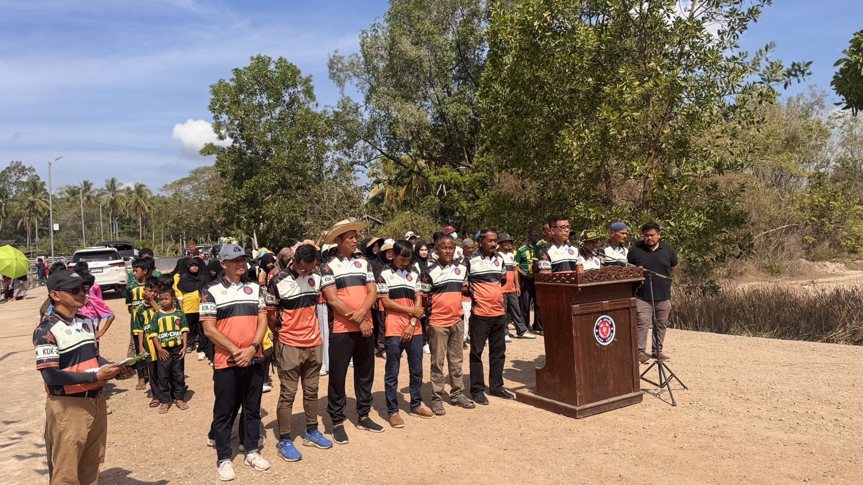 เข้าร่วมเป็นเกียรติในพิธีเปิดโครงการจัดการแข่งขันกีฬาสัมพันธ์ตำบลเกาะจัน ประจำปี 2569