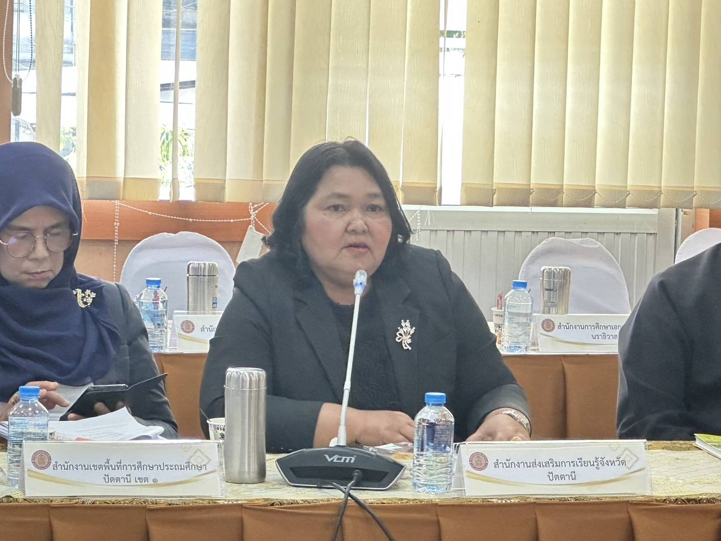 ผอ.สกร.ระดับอำเภอเมืองปัตตานี เข้าร่วมประชุมกิจกรรมสร้างการรับรู้นวัตกรรมเพื่อแก้ไขปัญหาอ่านไม่ออก เขียนไม่ได้